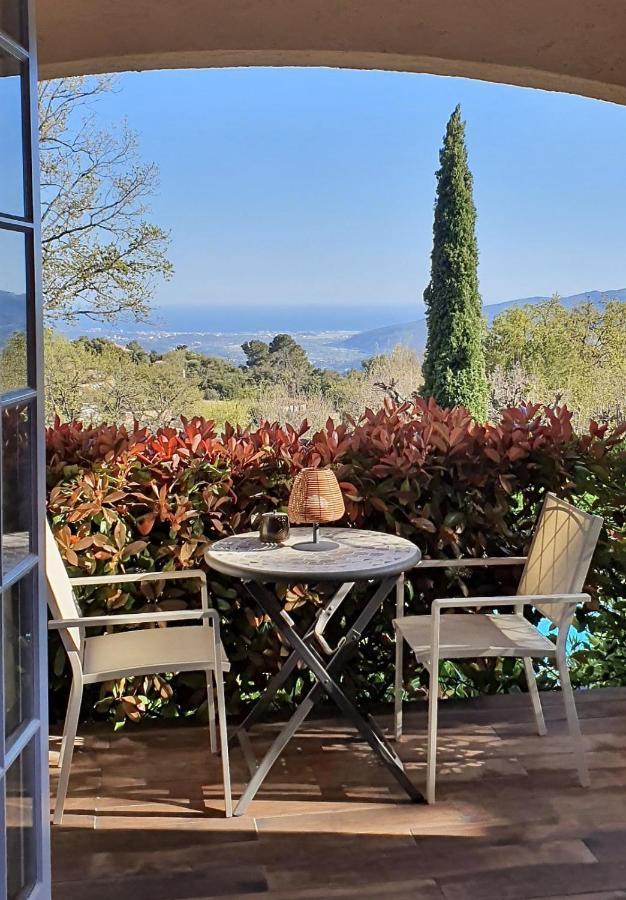 Les Hauts De La Riviera Кабри Екстериор снимка