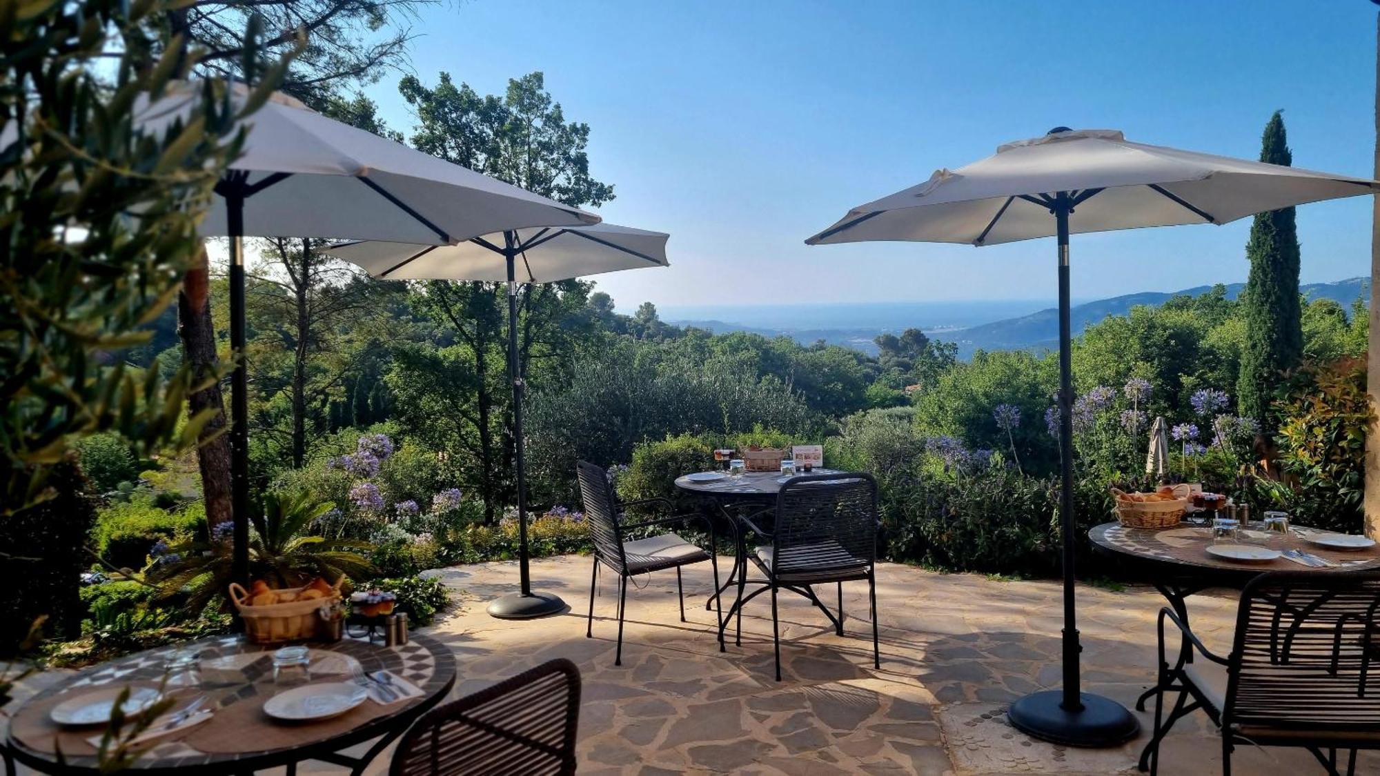 Les Hauts De La Riviera Кабри Екстериор снимка
